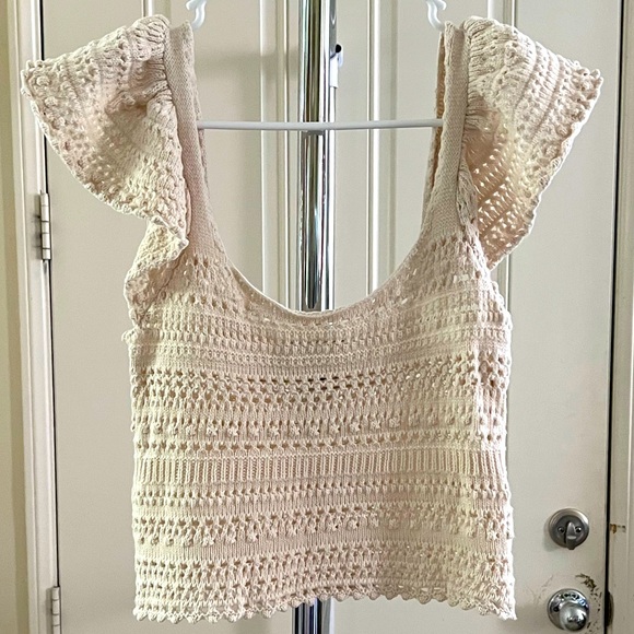 Sincerely Jules Crochet Crop Top - Picture 1 of 3